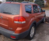 2009 Kia Borrego LX V8