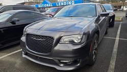2021 Chrysler 300 Touring L