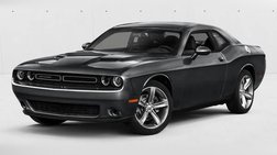 2017 Dodge Challenger SXT Plus