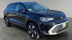 2025 Volkswagen Taos SE 4Motion