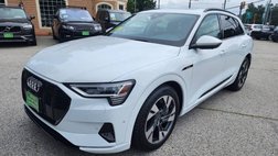 2021 Audi e-tron quattro Premium
