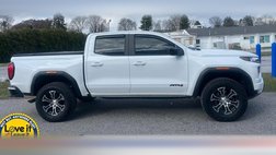 2024 GMC Canyon AT4
