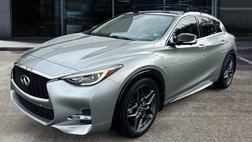 2017 Infiniti QX30 Sport