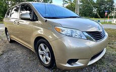 2011 Toyota Sienna LE 8-Pass V6
