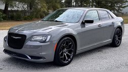 2019 Chrysler 300 Touring
