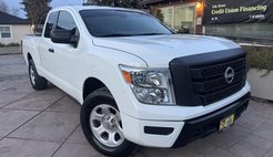 2023 Nissan Titan SV