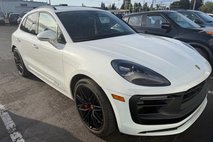 2024 Porsche Macan GTS