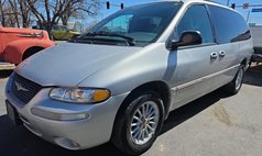 2000 Chrysler Town and Country LXi