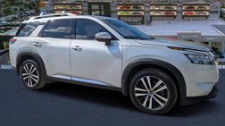 2023 Nissan Pathfinder Platinum