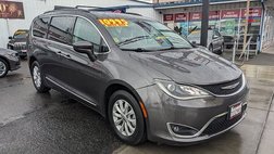 2017 Chrysler Pacifica Touring Plus