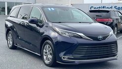 2023 Toyota Sienna XLE