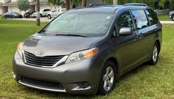 2011 Toyota Sienna LE