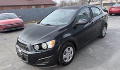 2013 Chevrolet Sonic LS Auto