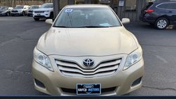 2010 Toyota Camry LE