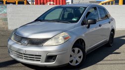 2009 Nissan Versa Base