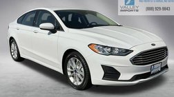 2020 Ford Fusion SE