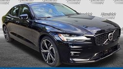 2024 Volvo S60 B5 Core Dark Theme