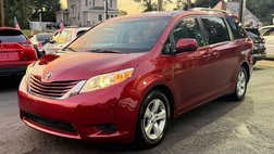 2015 Toyota Sienna LE