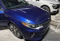 2017 Kia Optima SXL Turbo