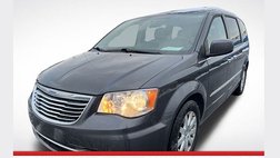 2016 Chrysler Town and Country Touring