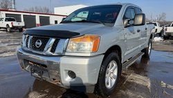 2015 Nissan Titan 4WD Crew Cab SWB SV