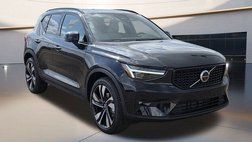 2026 Volvo XC40 B5 Ultra