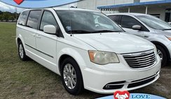 2013 Chrysler Town and Country Touring