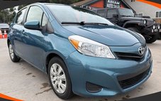 2012 Toyota Yaris L