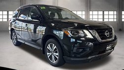 2020 Nissan Pathfinder S