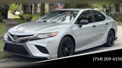 2020 Toyota Camry SE Nightshade
