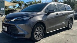 2023 Toyota Sienna LE 8-Passenger