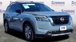 2023 Nissan Pathfinder SL