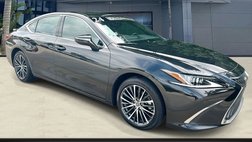 2024 Lexus ES 300h w/ Premium Package