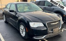 2015 Chrysler 300 Limited