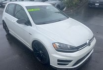 2017 Volkswagen Golf R 4Motion