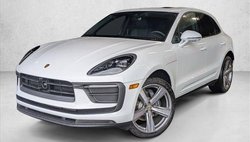 2025 Porsche Macan T