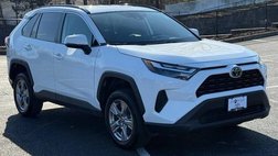 2022 Toyota RAV4 XLE