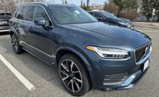 2021 Volvo XC90 T6 Momentum 7-Passenger