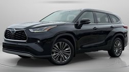 2022 Toyota Highlander Hybrid Platinum