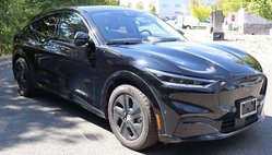 2023 Ford Mustang Mach-E California Route 1