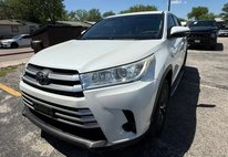 2019 Toyota Highlander LE