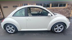 2008 Volkswagen New Beetle Triple White
