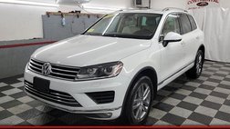 2015 Volkswagen Touareg Sport w/Technology