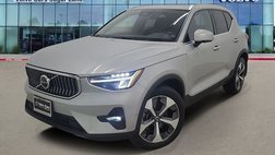 2023 Volvo XC40 B5 Plus Bright Theme