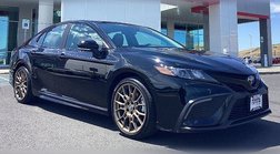 2024 Toyota Camry Hybrid SE Nightshade