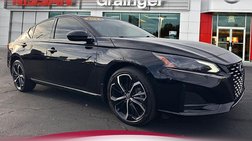 2023 Nissan Altima 2.5 SR