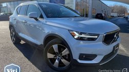 2021 Volvo XC40 T5 Momentum