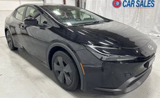 2025 Toyota Prius LE