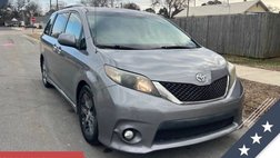 2013 Toyota Sienna SE 8-Passenger