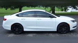 2017 Chrysler 200 LX